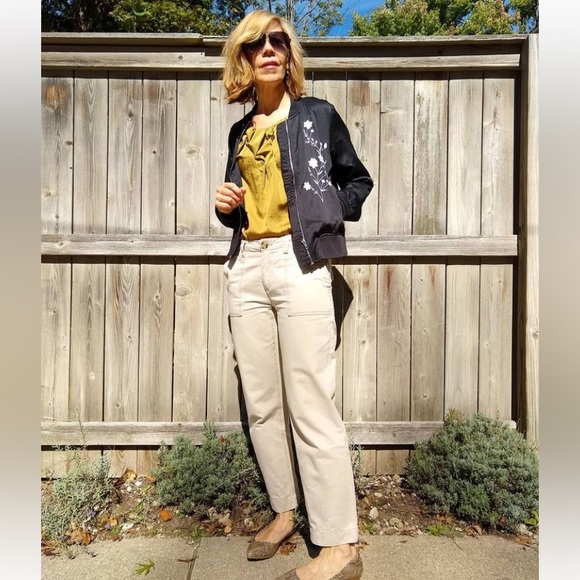 Embroidered Black Satin Jacket - Picture 7 of 12